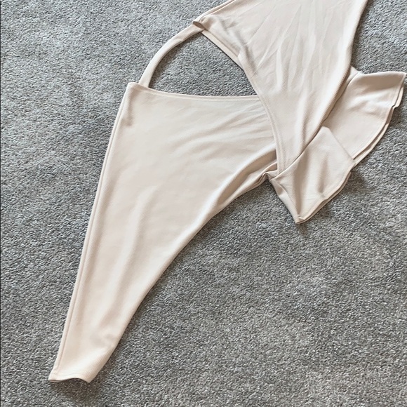 Long Sleeve V Neck Open Back Blouse Tan - Picture 6 of 9